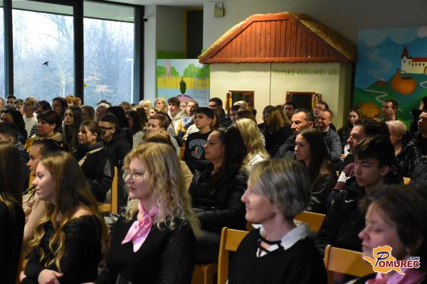 FOTO: Ekonomska šola Murska Sobota odprla vrata devetošolcem