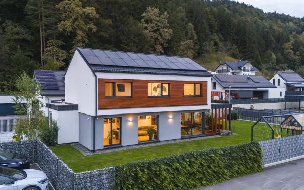 Lumar Zero Emission Tour