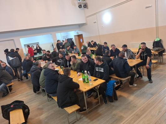 FOTO: V Odrancih obračunali s kartami