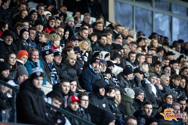 FOTO: Ste bili na Fazaneriji? Oglejte si navijaški utrip s sinočnjega derbija