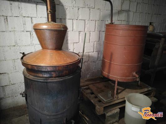 FOTO: Je žganjekuha še prisotna pri vas?