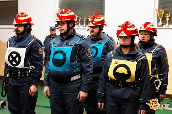 FOTO: Gasilci v Pertoči pokazali hitrost in spretnost pri spajanju sesalnega voda