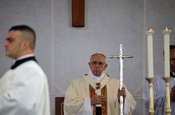 Kakšna je bila noč papeža Frančiška?