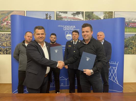 Novi prostori za krajevni skupnosti Mostje in Dolga vas