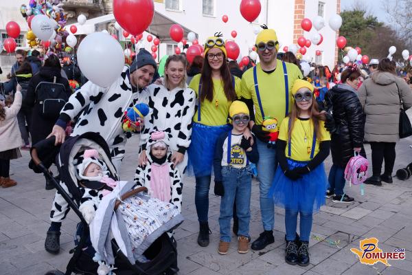 FOTO in VIDEO: Pustni duh v Murski Soboti združil male in velike