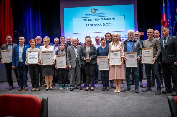 FOTO: Turistični delavci Pomurja prejeli priznanja za trud in predanost