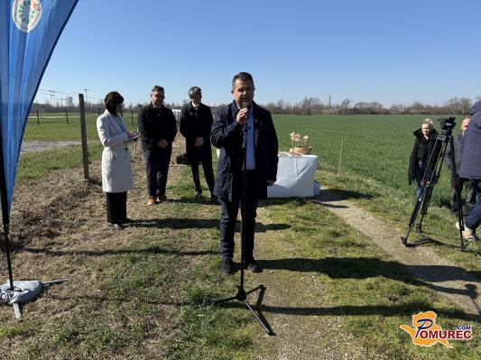 FOTO: Ta pomurska občina obeležila prihod pomladi s čudovito gesto za novorojenčke