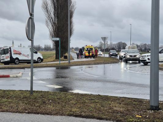 Voznik v Murski Soboti vozil po napačni strani ceste in povzročil nesrečo, nato pa je s kraja pobegnil