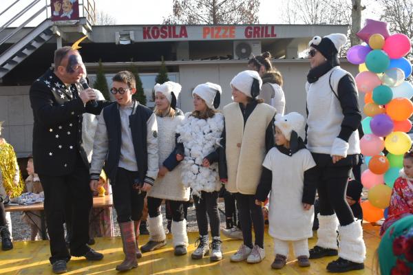 FOTO: Pisano pustno rajanje razveselilo Moravske Toplice