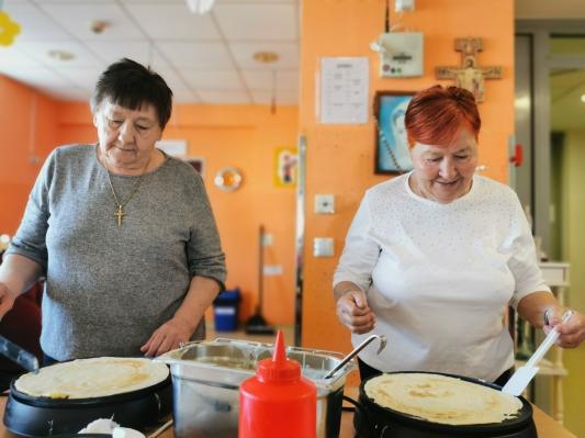 V Domu Kuzma je dišalo po palačinkah