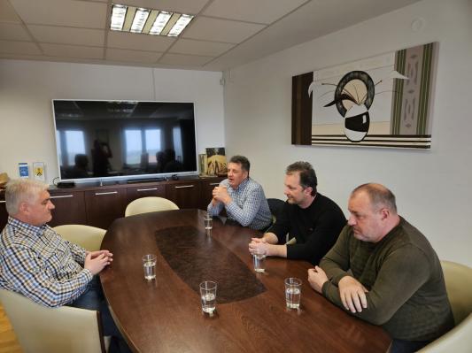 FOTO: Sestanek za okrepitev podjetniške podpore v regiji