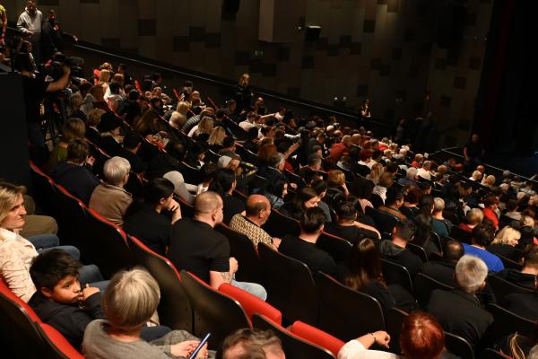 FOTO in VIDEO: Z glasbo in sporočilom enakosti obeležili svetovni dan Romov