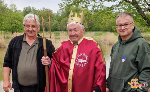 FOTO: Ribiška sezona se je začela s kronanjem novega carja