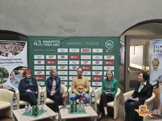 FOTO: Več kot 1500 tekačev, nova štafeta in Gibonnijev koncert