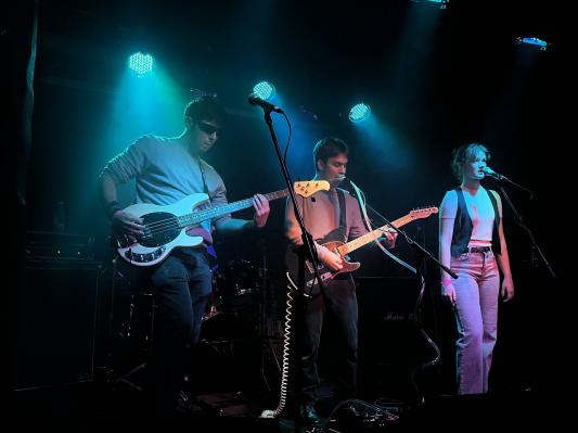 VIDEO: Prekmurska skupina predstavlja svežo glasbeno novost