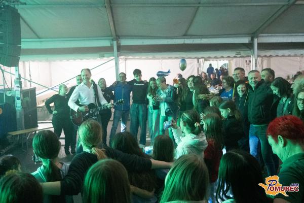 FOTO in VIDEO: Čuki in Weekend Band na Goričkem poskrbeli za nepozabno zabavo