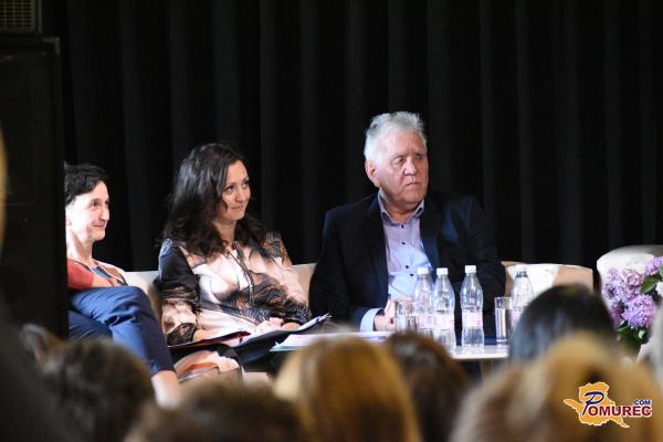 FOTO in VIDEO: Posvet o dolgotrajni oskrbi: Poudarek na povezovanju lokalnega okolja in sistema