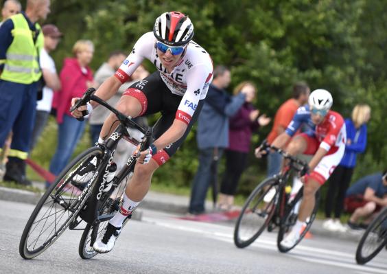 Tadej Pogačar tlakoval pot do druge zmage na Flandriji