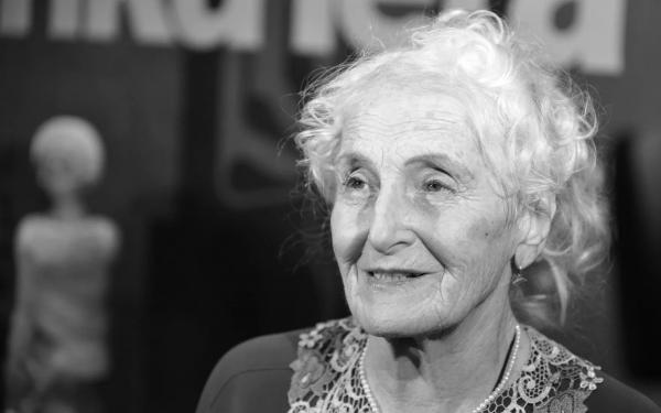 Slovo od velike ustvarjalke: Umrla je pesnica Neža Maurer