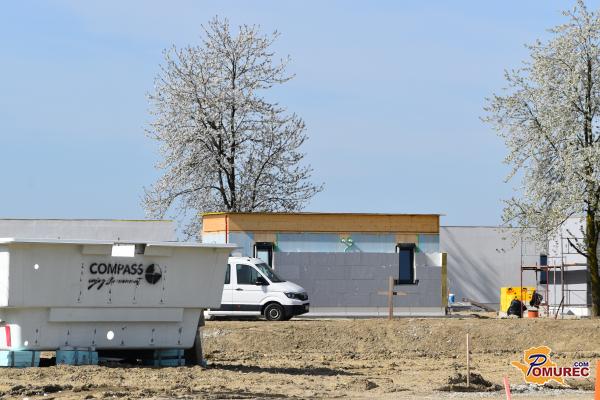 FOTO: Kako napreduje gradnja novega glamping naselja?