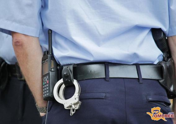 Kradli parfume, končali v lisicah – trojico Romunov ujeli v Radencih