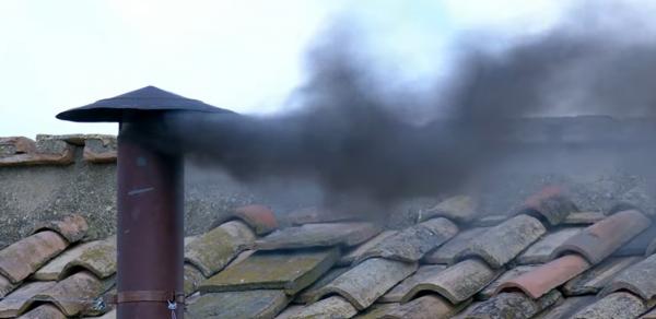 V Vatikanu še vedno brez novega papeža