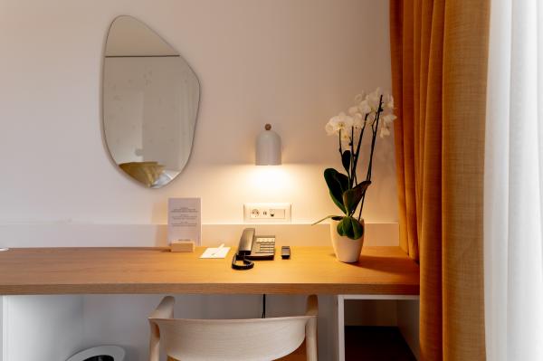 FOTO: Tako bodo videti prenovljene sobe pomurskega hotela