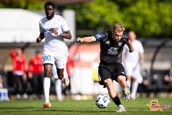 FOTO: Mura sklenila sezono s porazom