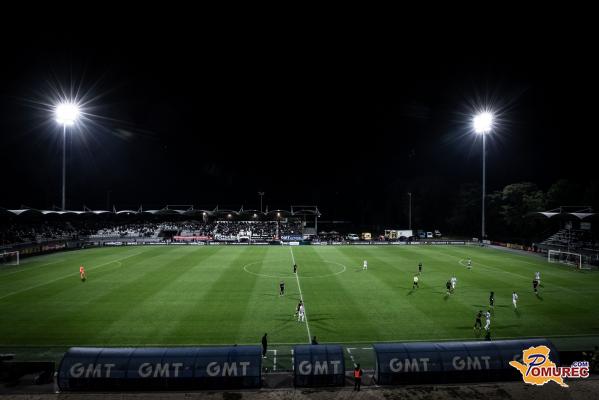 Po 1983 dneh se je vrnil v čarno-bejli dres