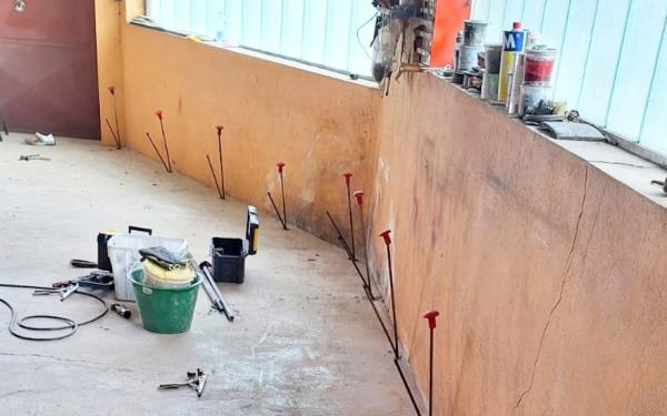 Posedanje temeljev na šibkem nasipu 