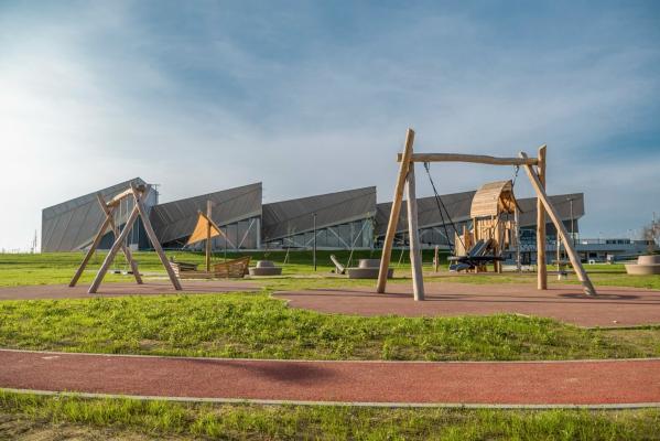 Expano do nadaljnjega zaprt