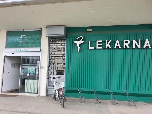 Lekarne v stiski: premalo kadra, preveč receptov