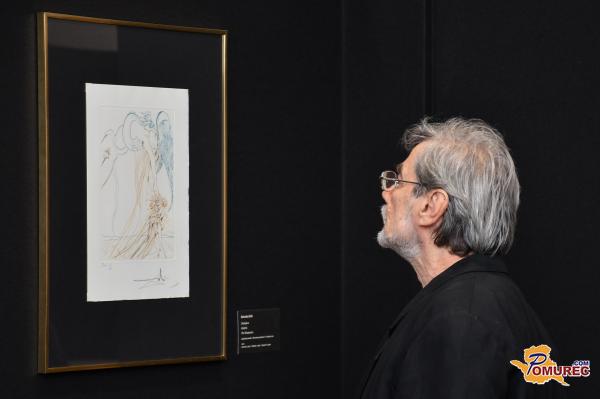 FOTO in VIDEO: V Lendavi odprli razstavo svetopisemskih grafik