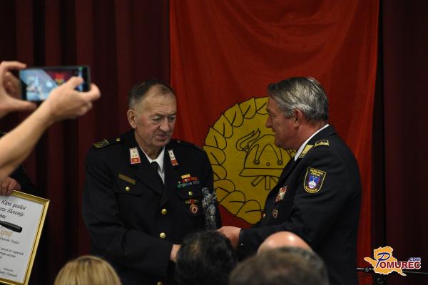 FOTO in VIDEO: Jože Lipaj prejel najvišje priznanje Gasilske zveze Slovenije