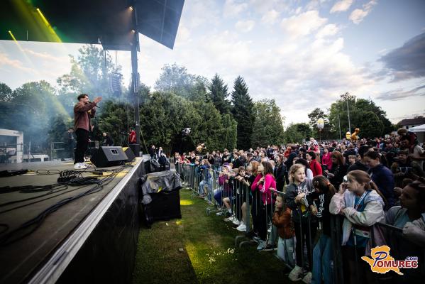 FOTO: Radenci žareli tudi po maratonu – za glasbeni spektakel poskrbel Leopold I.