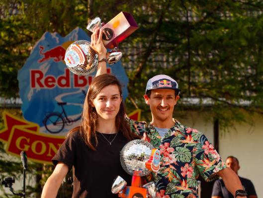 Prekmurka Mencigar do prve zmage na Vršiču, Kovačič znova z rekordom