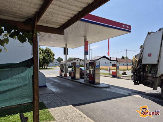 Petrol: »Zapiranje prodajnih mest je posledica trenutne regulacije, ne dolgoročna usmeritev«