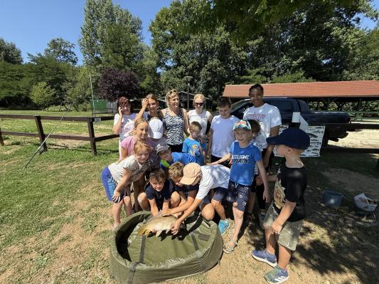 FOTO: Kreativni tabor za otroke v Beltincih navdušil z ribolovom in čolnarjenjem