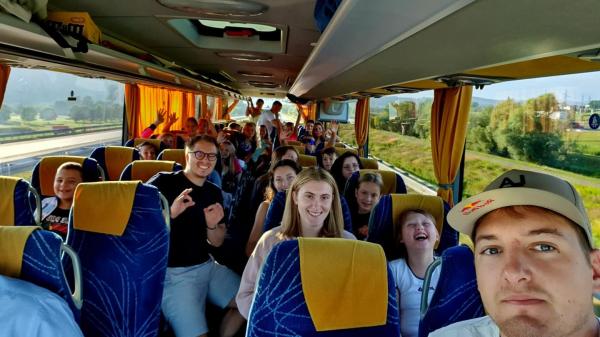 FOTO: Druga izmena zdravstvenega letovanja Murska Sobota prispela v Baško