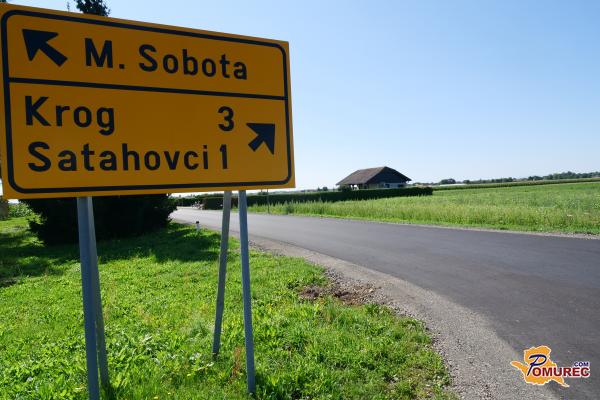 FOTO: Obnovljena cesta med Murskimi Črnci in Krogu prinesla konec vožnje po luknjah