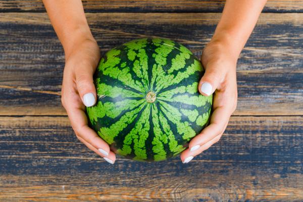 Kako izbrati najboljšo lubenico? Nasveti za sladek poletni nakup