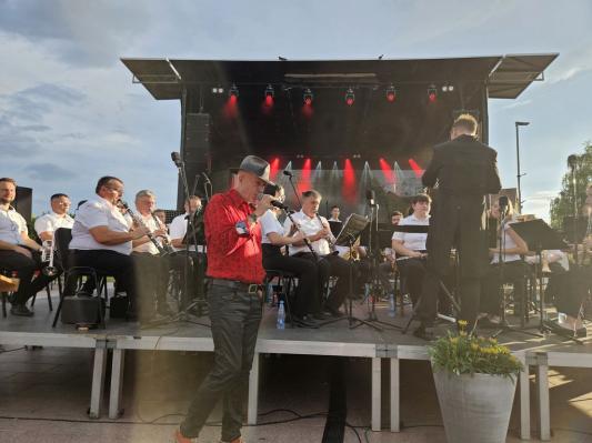 FOTO: Vlado Kreslin in KUD Muzika združila moči ob deseti obletnici delovanja