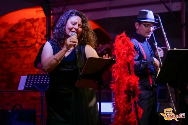 FOTO in VIDEO: Grajsko dvorišče napolnila glasba svetovno znanih muzikalov