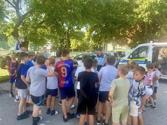 FOTO: Začetek poletnega nogometnega kampa v Gančanih