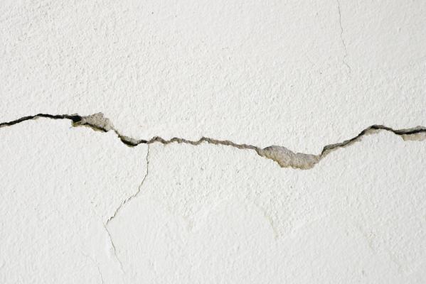 Zgodaj zjutraj je ponovno streslo tla