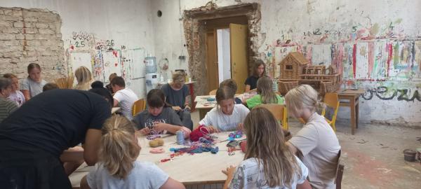 FOTO: Kreativni tabor zaključili z razstavo izdelkov