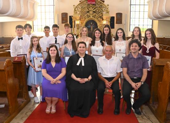 FOTO: Uspešno zaključena konfirmacija v Puconcih