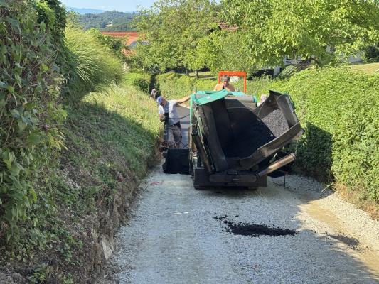 FOTO: V Globoki zaključena rekonstrukcija javne poti