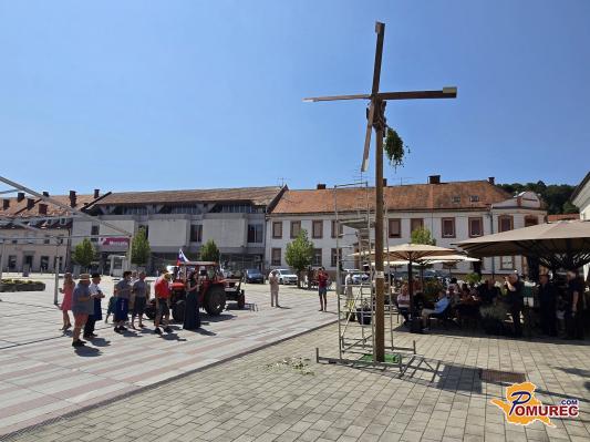 FOTO: V Prlekiji postavili klopotce