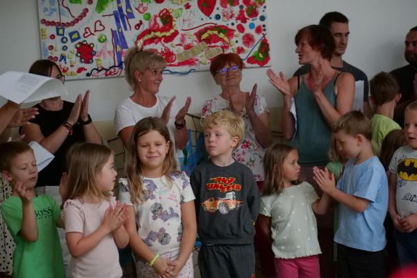 VIDEO: Mali ustvarjalci brez meja: Vrtec Gozdiček gostil prijatelje iz Salzburga